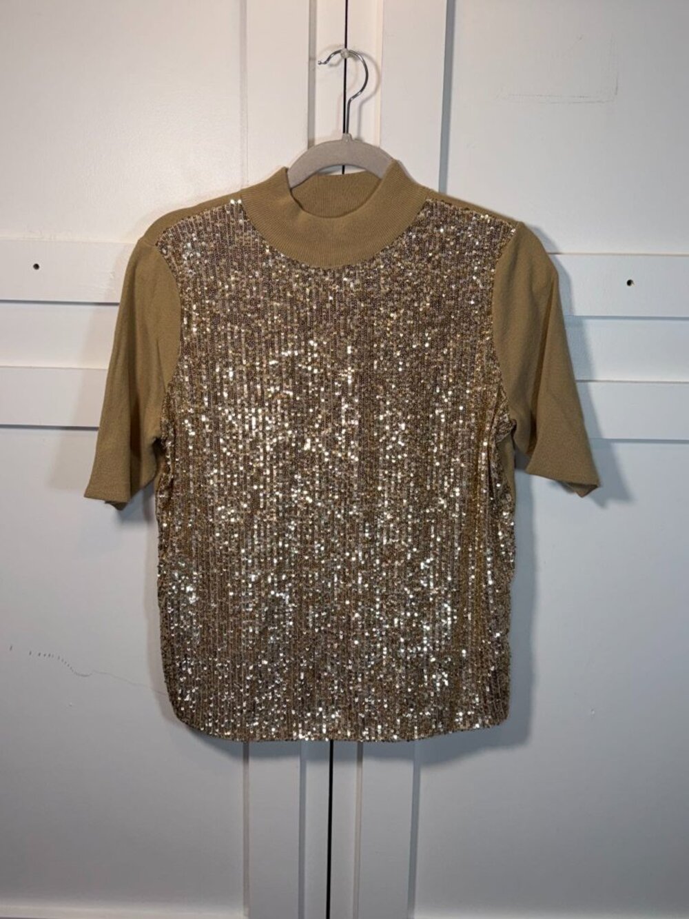 Ann Taylor Women's Sequin Short Sleeve Top M Gold - Picture 2 of 7